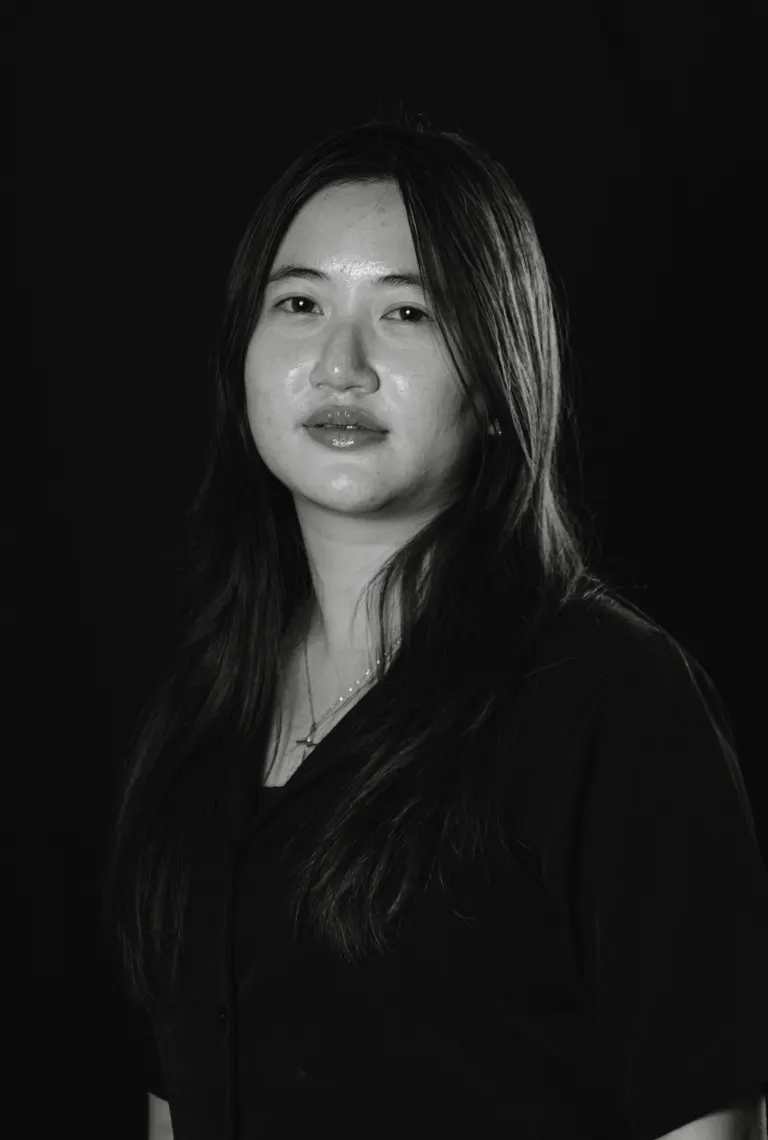 Della portrait